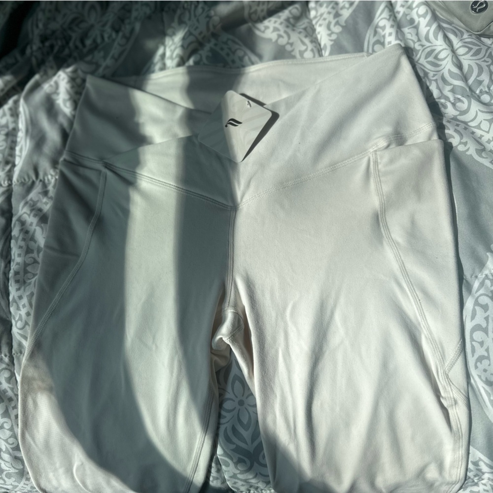 Fabletics PureLuxe Crossover 7/8 Legging